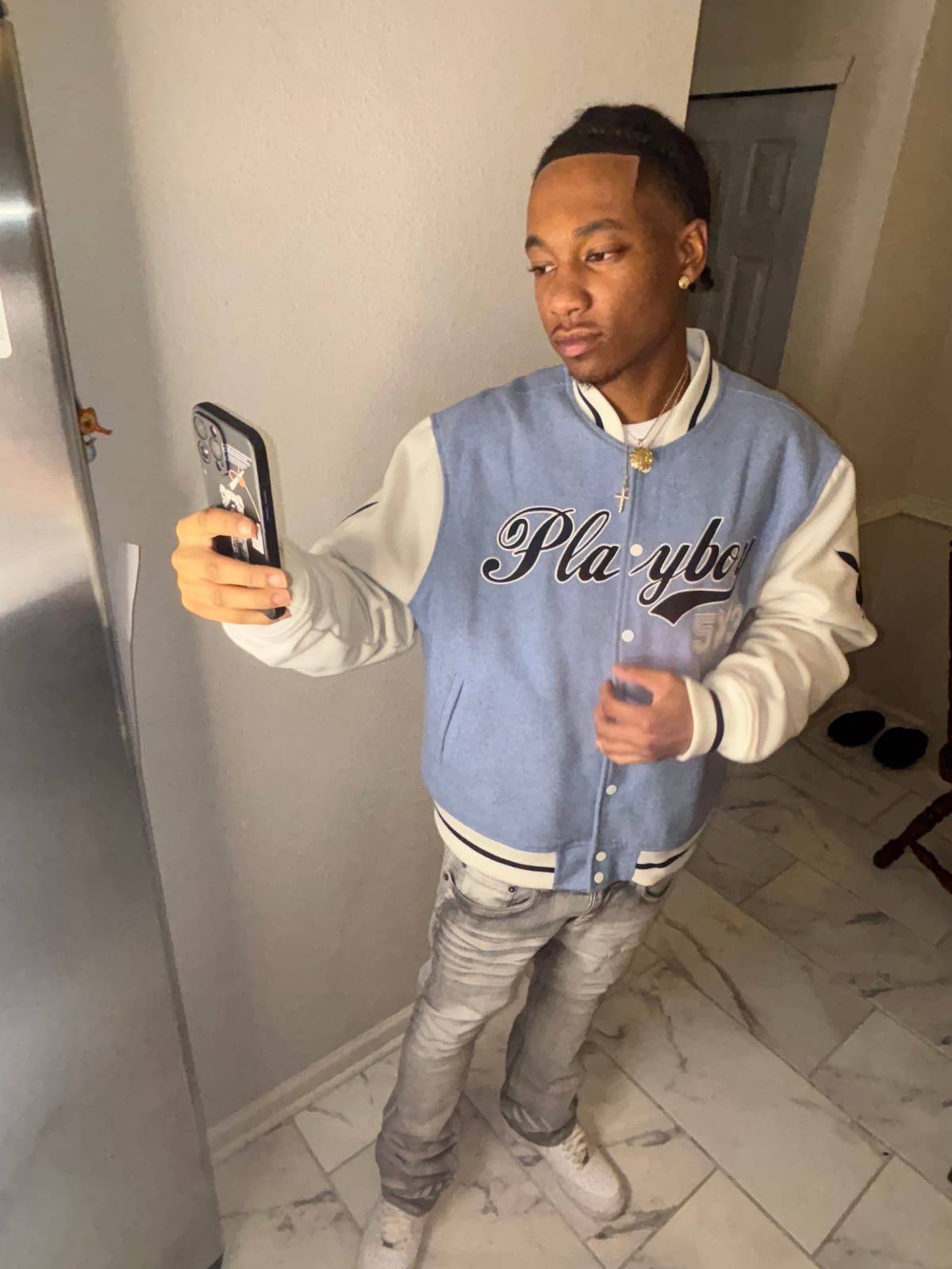 CHARLOTTE ARTIST PLAYBOIISHEED DROPS NEW SINGLE “CATCH A VIBE” THIS FRIDAY