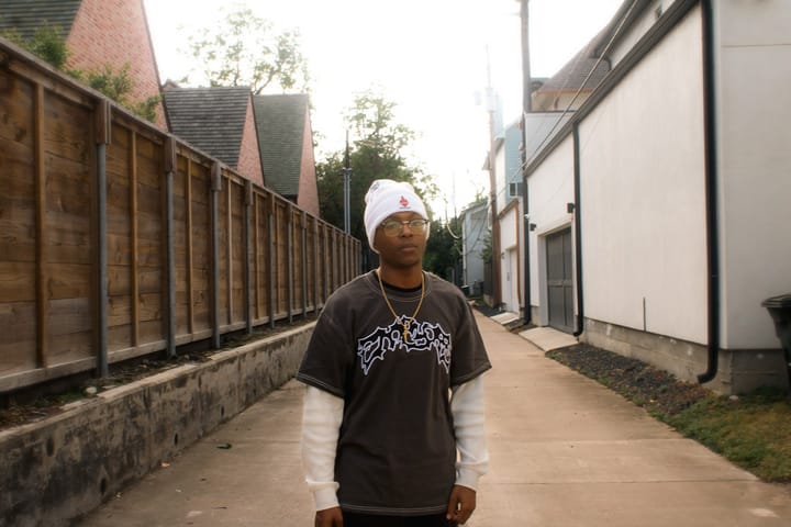Introducing Zizumi: The Raw Voice of Huntsville, TX Set to Shake the Industry with Upcoming EP